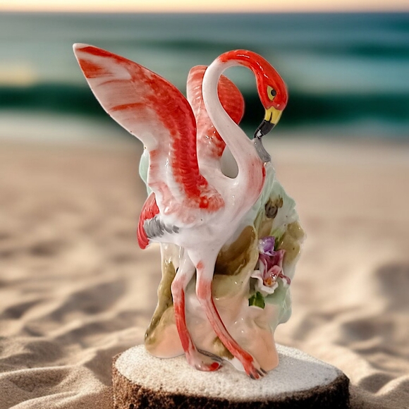 Vtg Flamingo MINI Vase Planter Japan Porcelain Succulent Air Plants Kitschy READ - Picture 15 of 16